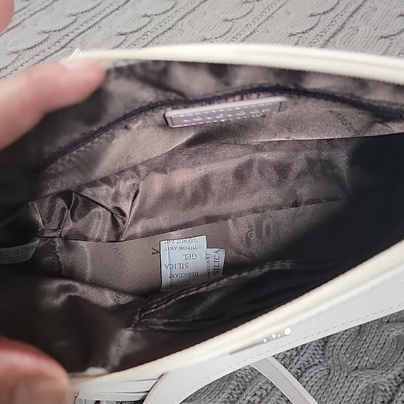 15.LoveVook Color Block Purse - Picture 7 of 11